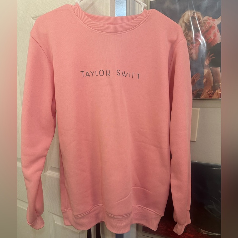 Taylor Swift 1989 Pink Crew Neck